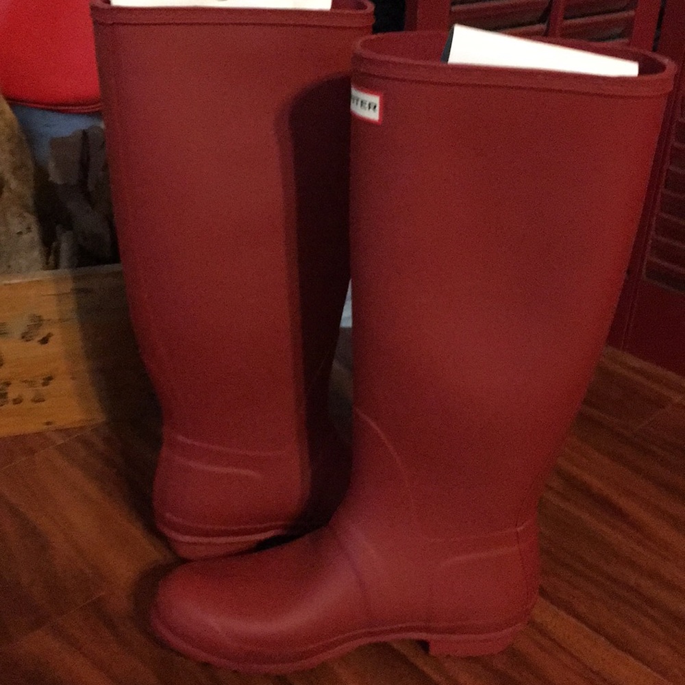 Hunter Original Military Red Rain Boots. US 10
